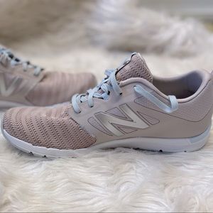 New Balance Women’s 557v5 NWOB Athletic Shoes 10